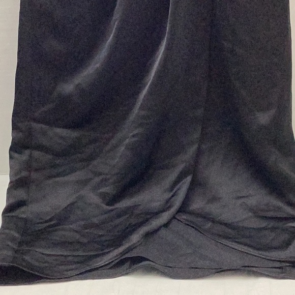 Aidan Mattox
Cowl-Neck Cocktail Dress - Picture 7 of 10